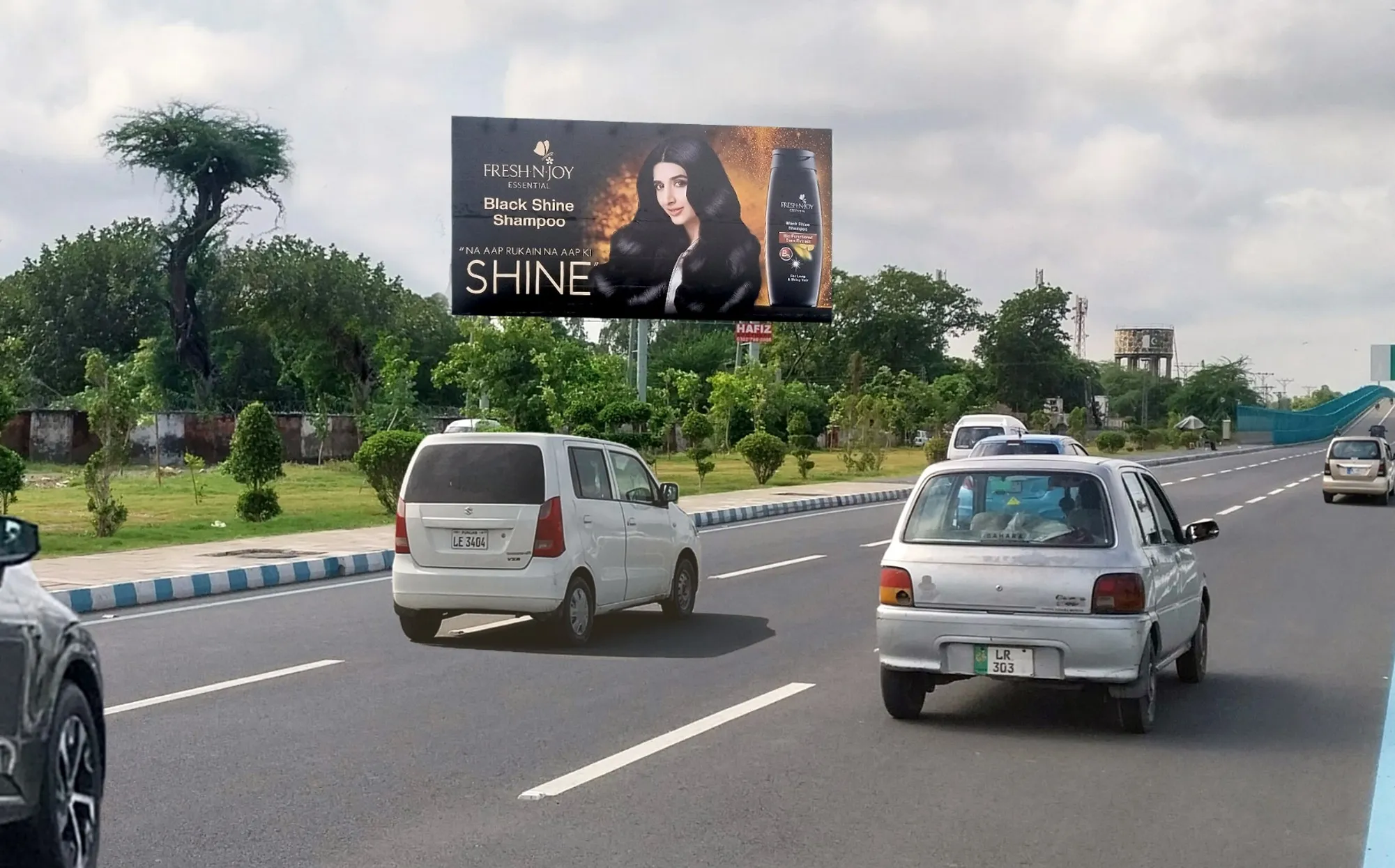 Billboard location: Main Blvd. CBD Flyover